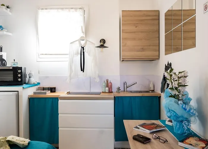 Romantic Tiny House Aventino * Rome
