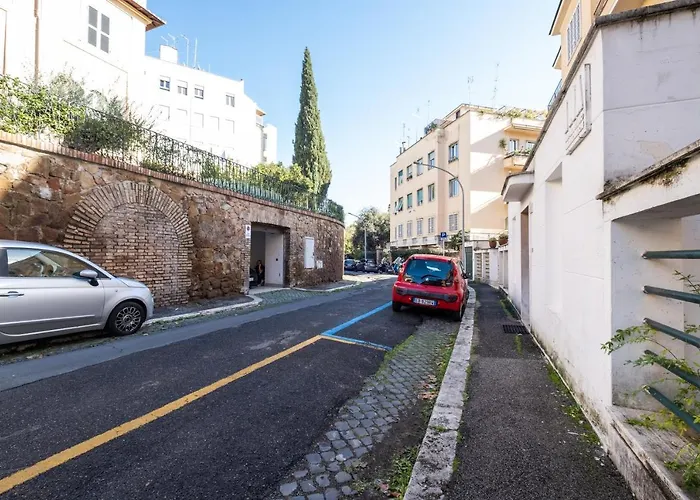 Romantic Tiny House Aventino * Rome